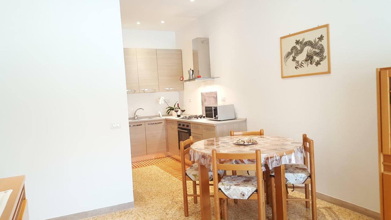 Monilvia Apartment ฟลอเรนซ์ ภายนอก รูปภาพ